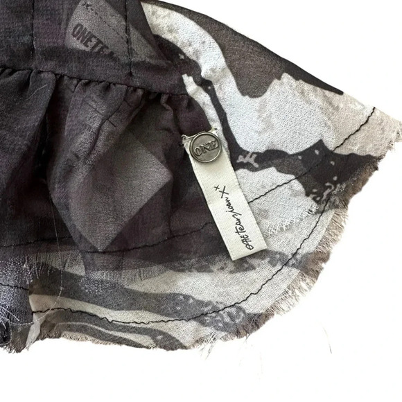 🌴 One Teaspoon NWT Ripple Night Dance Top SMALL oversized - Picture 6 of 9